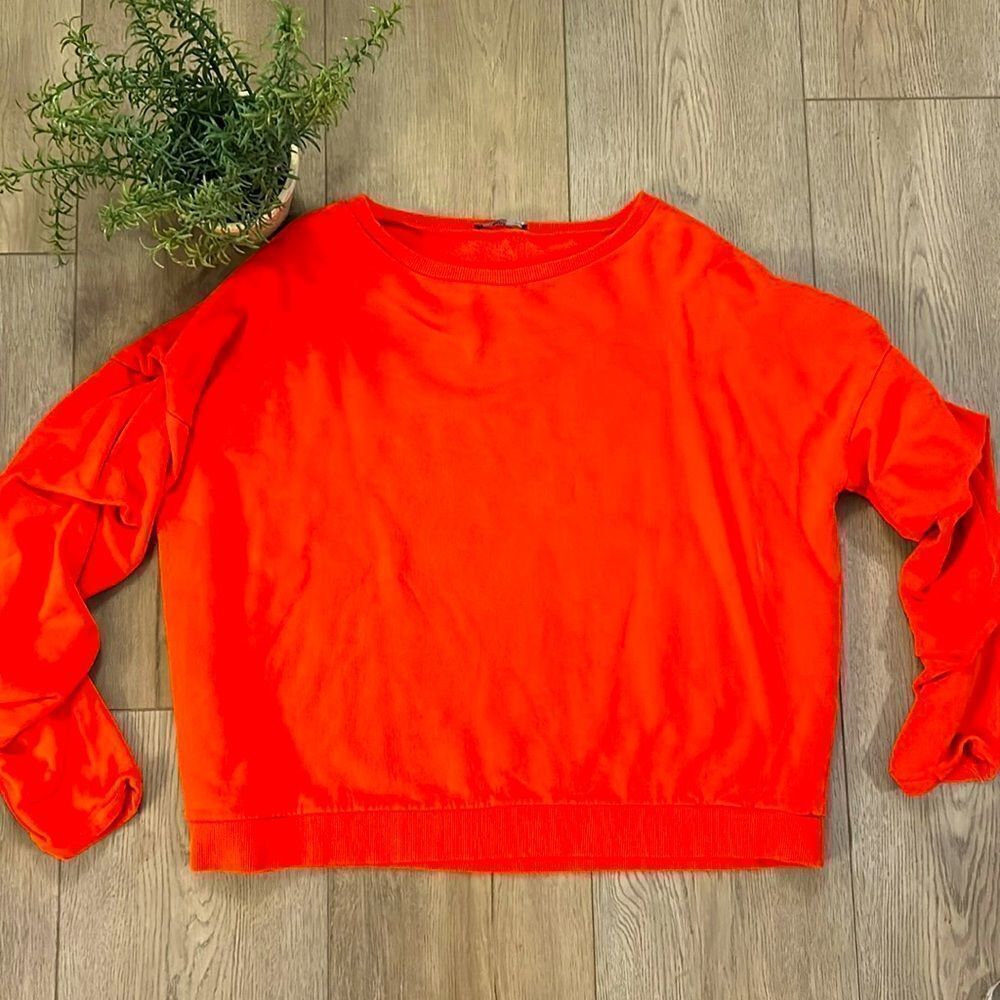 ZARA RUSCHED SLEEVE SWEATSHIRT REDDISH ORANGE SIZE MEDIUM